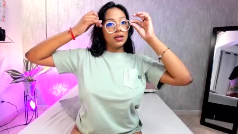 isabella zc online show from February 2025 11:36:01 AM