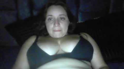 Snapshot of isabellaa_hills_ chatting on June 2026 02:24:02 AM isabellaa_hills_ online show from June 2026 02:24:02 AM