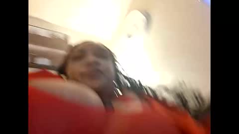 Snapshot of isabellacloverlove chatting on October 2025 11:44:01 AM Isabella online show from October 2025 11:44:01 AM