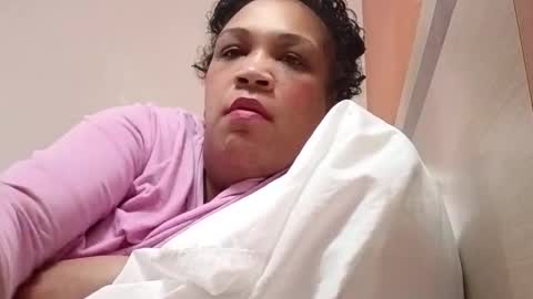 Snapshot of isabellacloverlove chatting on February 2026 09:22:01 PM Isabella online show from February 2026 09:22:01 PM