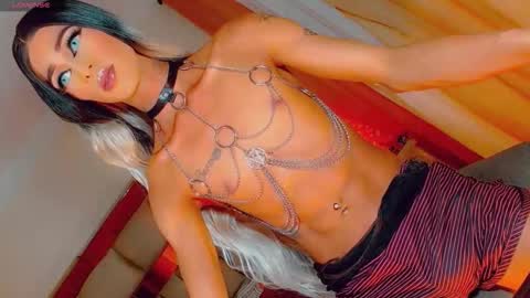 Snapshot of isabellagirs chatting on September 2025 07:46:01 PM isabellagirs online show from September 2025 07:46:01 PM