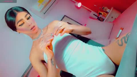 Snapshot of isabellagirs chatting on November 2025 01:59:02 PM isabellagirs online show from November 2025 01:59:02 PM