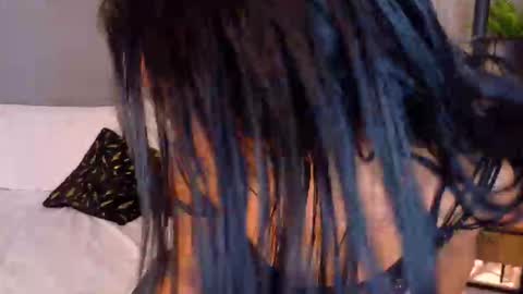 Isa online show from November 2025 05:40:01 AM