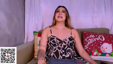 Snapshot of isabellas_smith chatting on December 2025 10:20:01 AM Martina IG martissmith01 online show from December 2025 10:20:01 AM