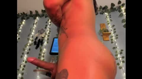 isabelldollts online show from February 2025 11:49:01 AM