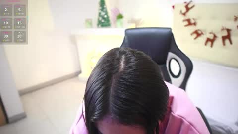   online show from December 2025 12:33:02 PM