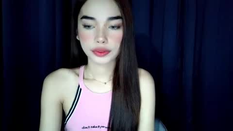 Snapshot of isabelle_willis chatting on April 2026 08:28:02 AM Isabelle online show from April 2026 08:28:02 AM