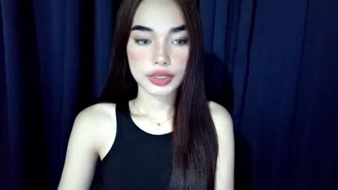Snapshot of isabelle_willis chatting on May 2026 06:58:01 PM Isabelle online show from May 2026 06:58:01 PM