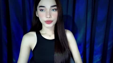 Snapshot of isabelle_willis chatting on June 2026 01:50:02 PM Isabelle online show from June 2026 01:50:02 PM