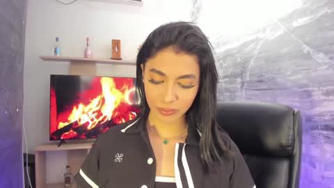 Isa online show from December 2024 05:05:02 AM