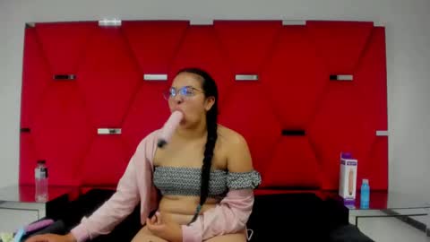 isabellrodriguez18 online show from January 2025 10:04:02 AM