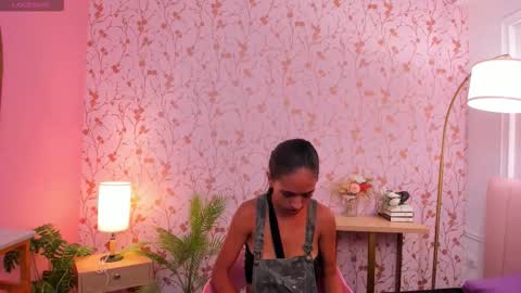 Isa collin online show from September 2025 03:08:01 AM