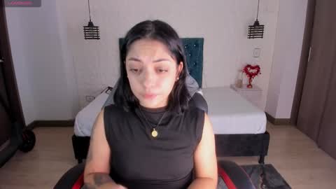 isabel  online show from January 2026 04:56:02 PM