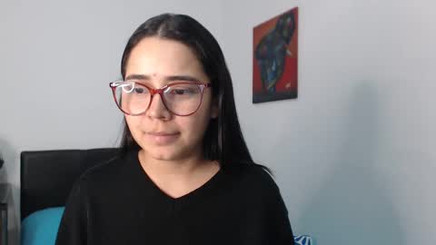 Emma online show from February 2025 03:25:01 AM