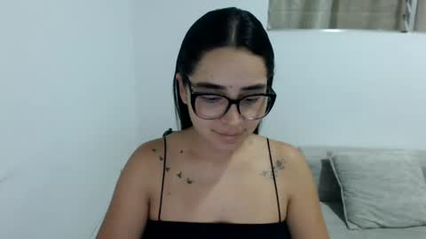 Emma online show from July 2026 03:32:01 AM