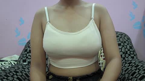 ishika_singh_ online show from July 2026 01:56:01 AM