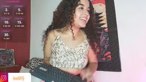 Isis Blade online show from October 2025 05:13:01 PM