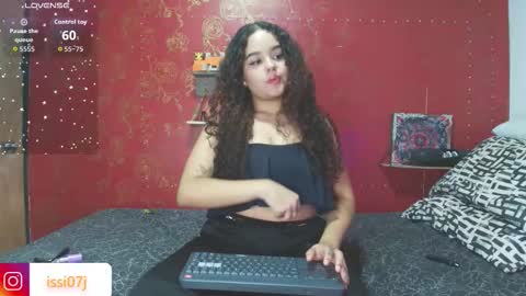 Isis Blade online show from November 2025 05:02:01 PM