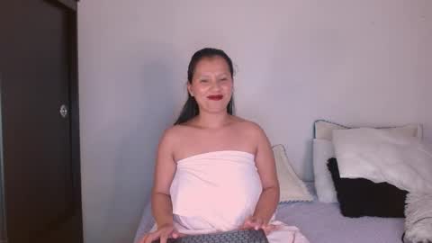 Isis  online show from January 2025 10:37:01 PM