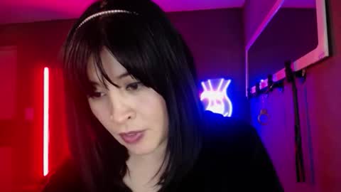 Ana Maria online show from September 2025 01:29:02 AM