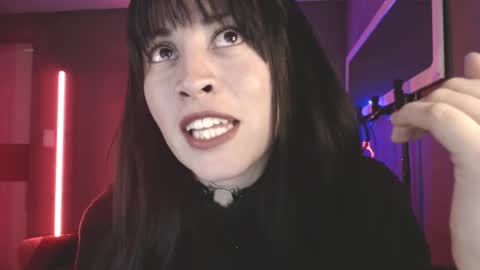 Ana Maria online show from November 2025 07:35:02 PM