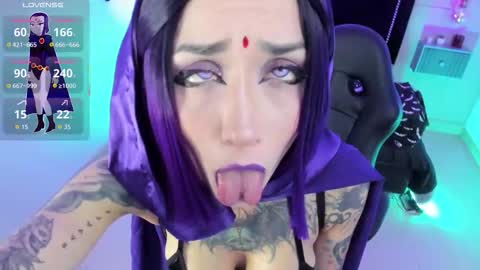 Snapshot of isisraichuu chatting on November 2025 09:15:01 PM Isis Raichu online show from November 2025 09:15:01 PM