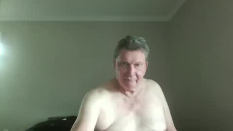 Snapshot of island625103 chatting on September 2025 08:31:01 PM island625103 online show from September 2025 08:31:01 PM