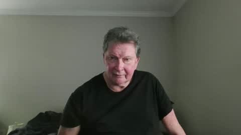 Snapshot of island625103 chatting on March 2026 07:31:01 PM island625103 online show from March 2026 07:31:01 PM