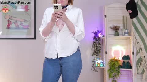 Lou  Peaches online show from March 2026 03:06:01 PM