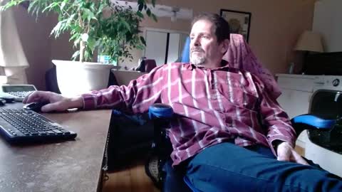 Jim online show from January 2025 08:32:02 PM