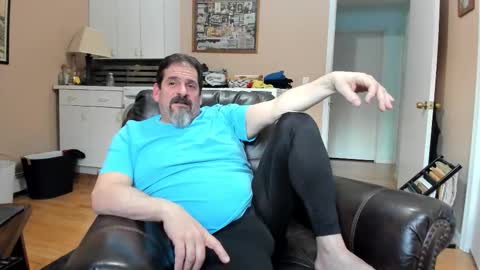 Jim online show from March 2026 10:05:02 PM