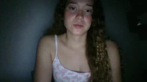 Snapshot of issa30213 chatting on August 2026 01:05:02 AM Issa online show from August 2026 01:05:02 AM
