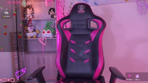 ISSA  online show from March 2025 09:37:02 PM