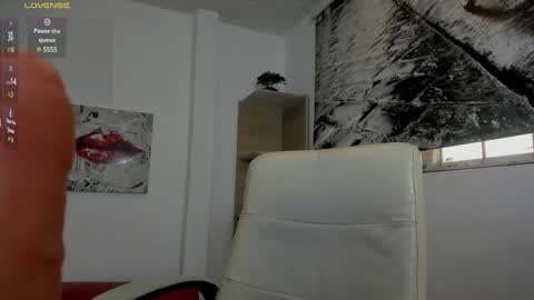 Snapshot of issa_nassar chatting on January 2025 03:58:01 PM Issa online show from January 2025 03:58:01 PM