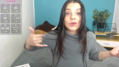 Snapshot of issa_nassar chatting on February 2025 12:31:01 PM Issa online show from February 2025 12:31:01 PM