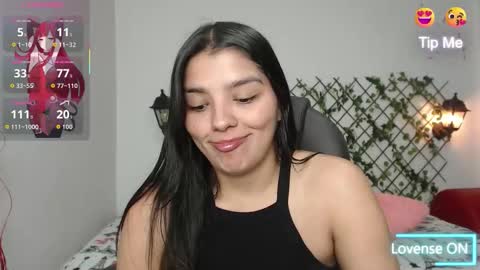 Snapshot of issa_nassar chatting on September 2025 01:34:02 PM Issa online show from September 2025 01:34:02 PM