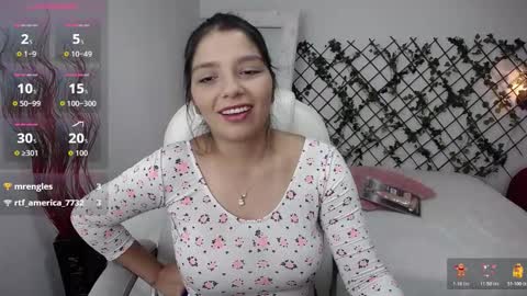 Snapshot of issa_nassar chatting on November 2025 02:28:01 PM Issa online show from November 2025 02:28:01 PM