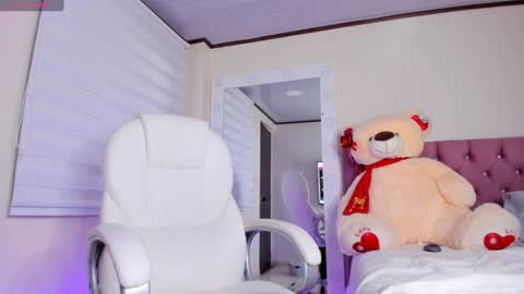 Isa  online show from January 2025 06:17:01 AM