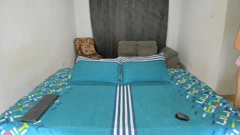 Isabella  online show from December 2024 05:32:01 AM