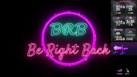 Issie online show from February 2025 10:40:01 PM