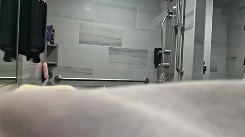 Snapshot of issyamazin667 chatting on January 2026 02:16:02 AM Girlnextdoor online show from January 2026 02:16:02 AM