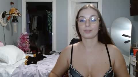 Bella Bloom online show from January 2025 07:55:02 AM