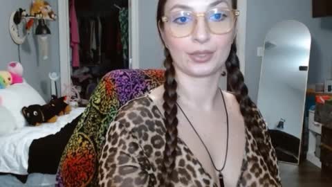 Bella Bloom online show from February 2025 01:41:02 AM
