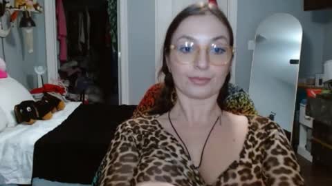 Bella Bloom online show from February 2025 07:51:02 AM