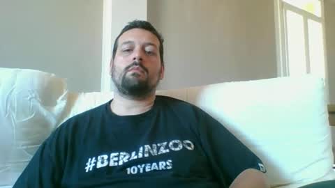 italianbigboy932 online show from April 2026 03:20:01 PM