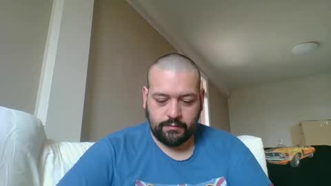 italianbigboy932 online show from May 2026 09:06:02 AM
