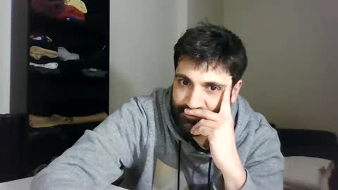 italianboybcn online show from January 2025 06:45:02 PM