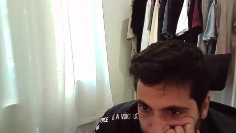 italianboybcn online show from September 2025 07:23:01 AM