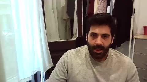 italianboybcn online show from October 2025 06:19:01 AM