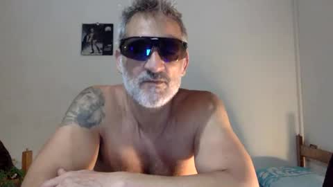 Snapshot of italiankingstripper chatting on March 2026 11:19:01 PM italiankingstripper online show from March 2026 11:19:01 PM